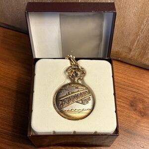CROTON Reliance Wright Brothers Gold Commemorative Pocket Watch Medal in Box